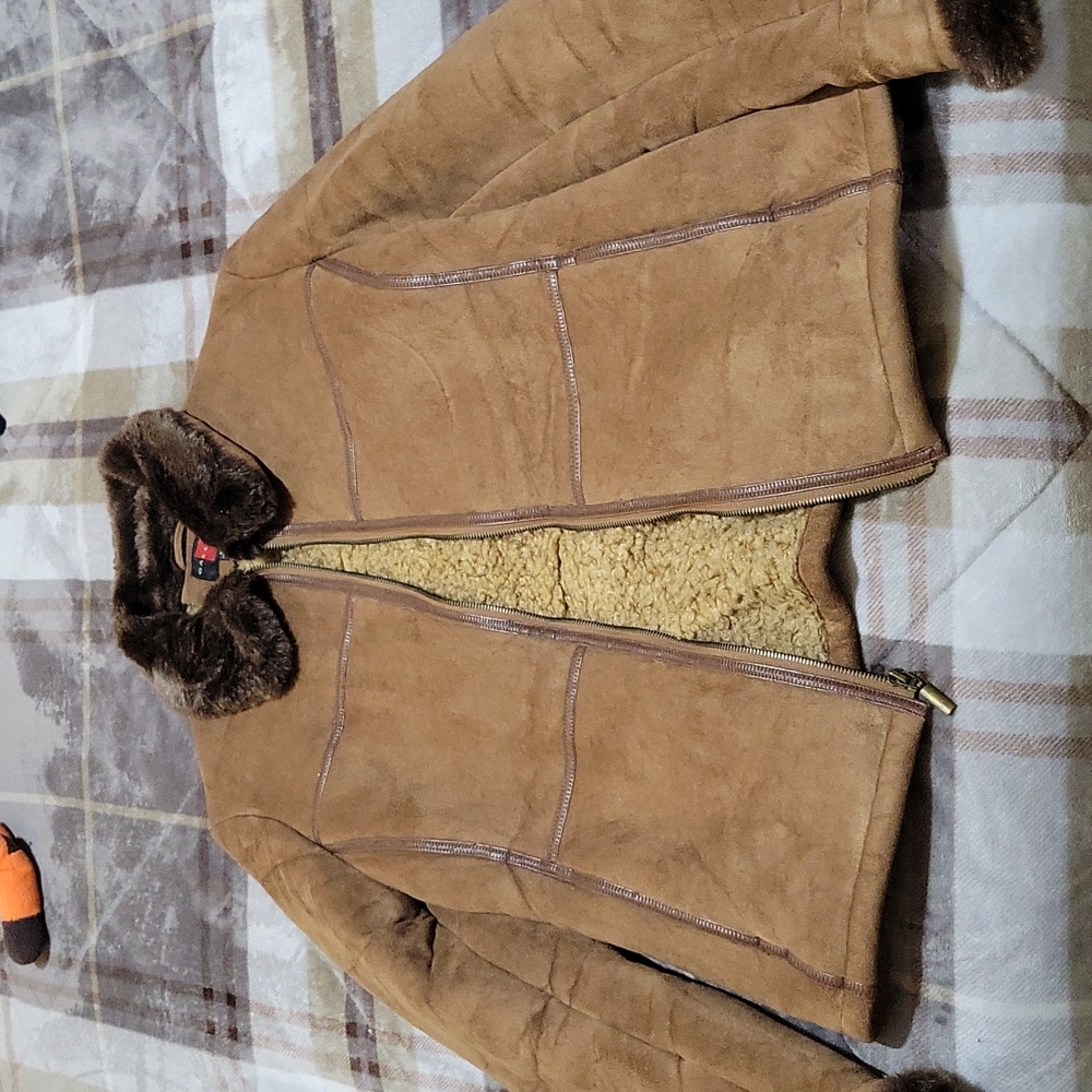 Gallery Women's Faux Shearling Jacket